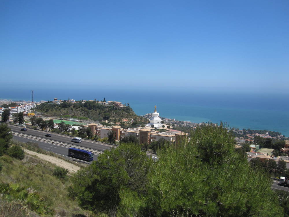 The Stupa and the coast<br /><a href="photo03.kml">See on Google Earth</a><br /><br />